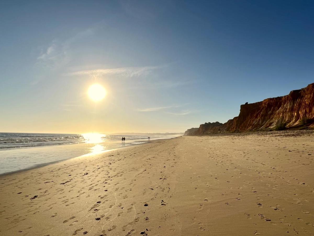 Golden Blue Beach Falesia Apartment Albufeira Luaran gambar